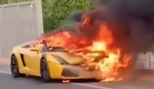 Tranh chấp tiền hoa hồng, đốt xe Lamborghini trong cơn nóng giận