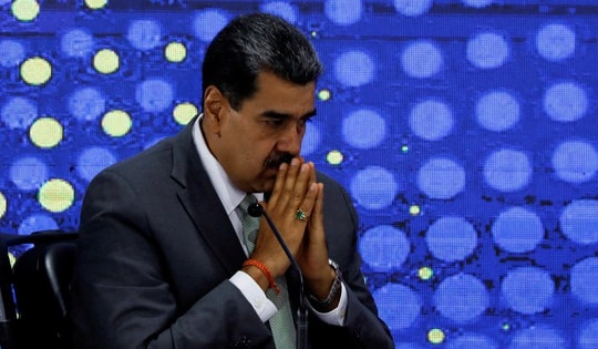 Mỹ tái áp lệnh trừng phạt đối với ngành dầu khí Venezuela