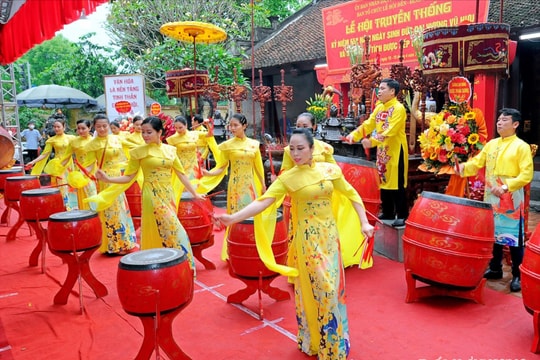 Khai hội truyền thống đền-đình Sượt ở TP Hải Dương