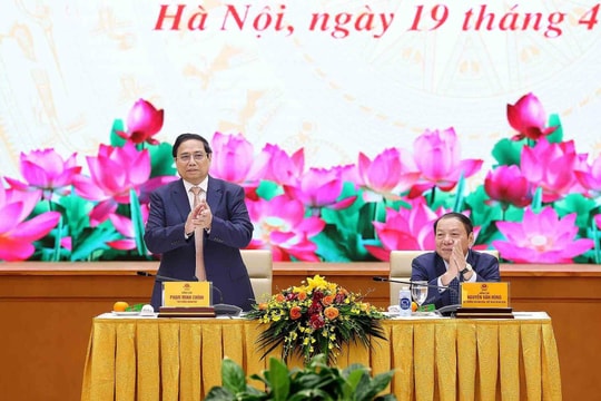 Sự kiện nổi bật trong nước, quốc tế ngày 19/4