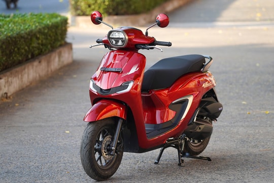 Xe ga Honda Stylo 160 đầu tiên về Việt Nam