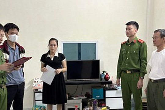 Bắt giám đốc và cựu giám đốc công ty vật liệu xây dựng ở Hà Nội