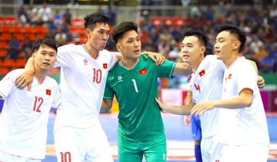 Đội tuyển futsal Việt Nam giành vé vào tứ kết Giải vô địch futsal châu Á 2024