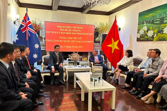 Hai Duong leader pays working trip to Vietnamese Consulate General in Australia