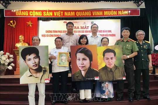 Phục dựng di ảnh tặng gia đình có văn nghệ sĩ, trí thức hy sinh trong kháng chiến