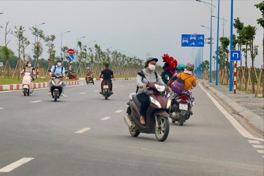 Ngang nhiên đi ngược chiều trên đại lộ Võ Văn Kiệt