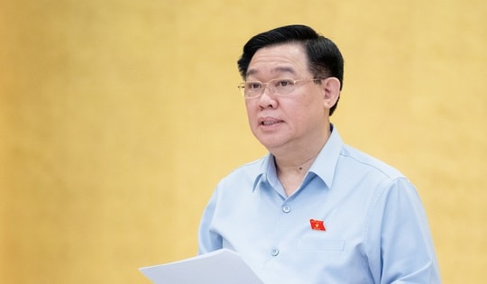 Chủ tịch Quốc hội Vương Đình Huệ phát biểu bế mạc phiên họp thứ 32 của Ủy ban Thường vụ Quốc hội