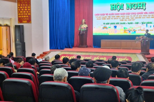 Tứ Kỳ tăng hỗ trợ cho các hộ dân tham gia phân loại, xử lý rác thải tại nguồn