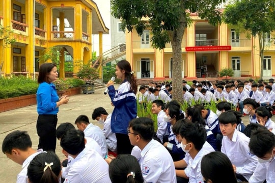 Bảo vệ người chưa thành niên qua trợ giúp pháp lý