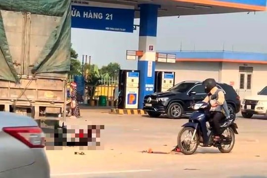 Từ Hà Nội về Thái Bình với gia đình, cháu bé 5 tuổi tử vong vì tai nạn giao thông ở Bình Giang