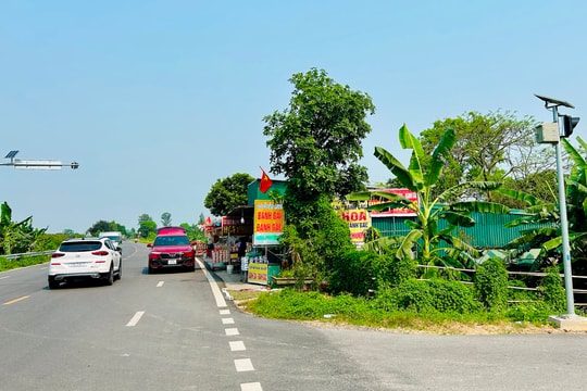 Sớm di dời, giải tỏa 2 hộ vi phạm hành lang giao thông tại khu vực Đống Tháp (Ninh Giang)