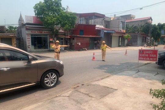 Cảnh sát giao thông Hải Dương đã phạt tiền 2,2 tỷ đồng trong dịp nghỉ lễ 30/4