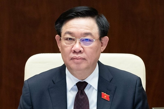 Ông Vương Đình Huệ rời ghế Chủ tịch Quốc hội