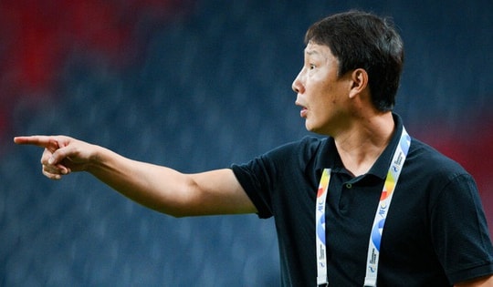 Báo Hàn Quốc giải thích lý do VFF chọn Huấn luyện viên Kim Sang Sik