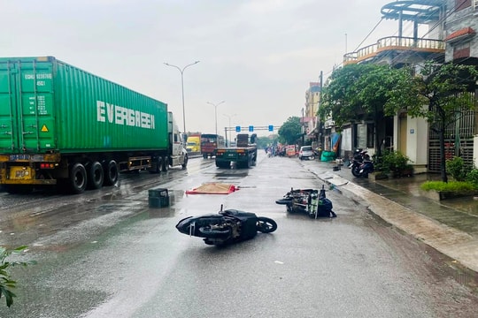 Trên đường đi xin việc, nam thanh niên 21 tuổi bị tai nạn thương tâm trên quốc lộ 5