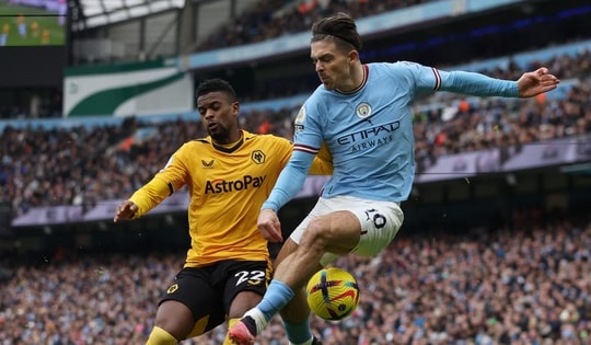 Arsenal chờ đợi phép màu