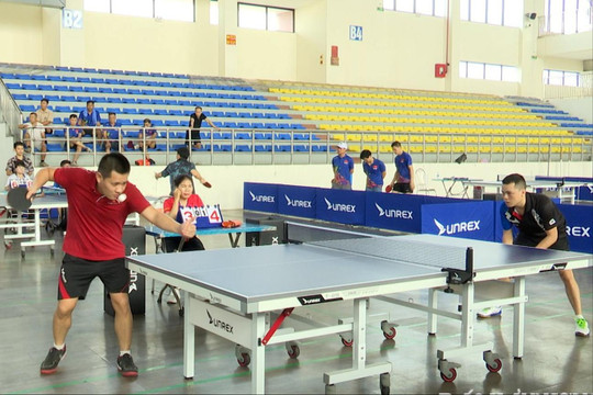 Phường Thái Thịnh nhất đồng đội Giải bóng bàn thị xã Kinh Môn năm 2024