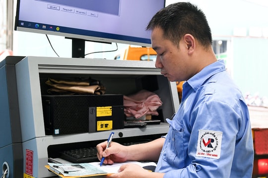 Ô tô mới không còn được miễn phí lập hồ sơ đăng kiểm từ 15/6