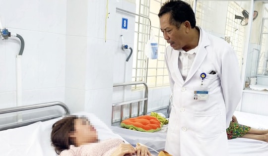 Mùa nắng nóng, kiểm soát thức ăn đường phố thế nào để ngăn ngộ độc thực phẩm?
