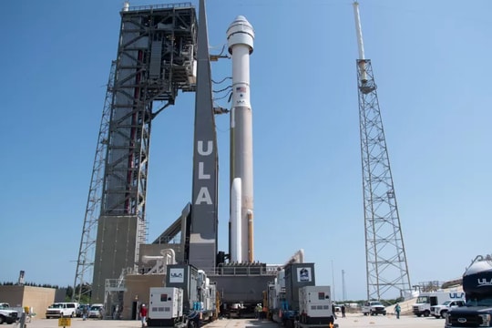 NASA hoãn phóng tàu vũ trụ Starliner có người lái