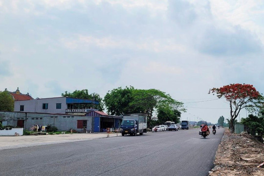 Phấn đấu hoàn thành dự án cải tạo, nâng cấp đường 391 qua huyện Tứ Kỳ trong tháng 11/2024