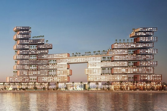 Bên trong khách sạn dát vàng mọi đồ dùng ở Dubai