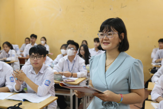 Cô Thủy lan tỏa tình yêu môn tiếng Anh