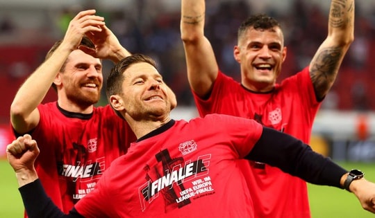 Leverkusen lập kỷ lục 49 trận bất bại, vào chung kết Europa League