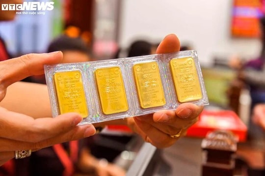 Vàng miếng SJC lên 92 triệu đồng, cao hơn giá thế giới khoảng 19 triệu đồng/lượng