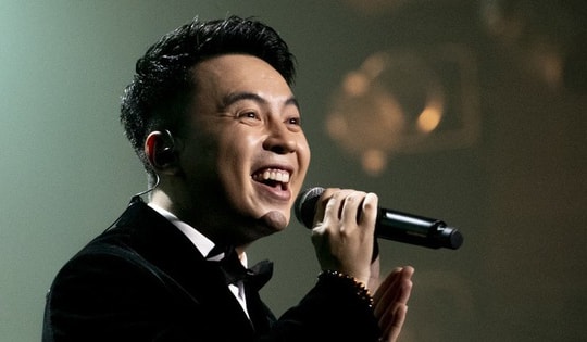 Ca sĩ sở hữu bản hit "Chào em cô gái Lam Hồng" với hơn 10 triệu view là ai?