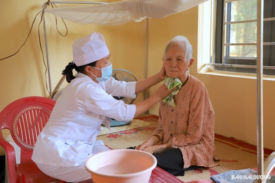 Những điều dưỡng làm việc nơi bệnh nhân không... xuất viện