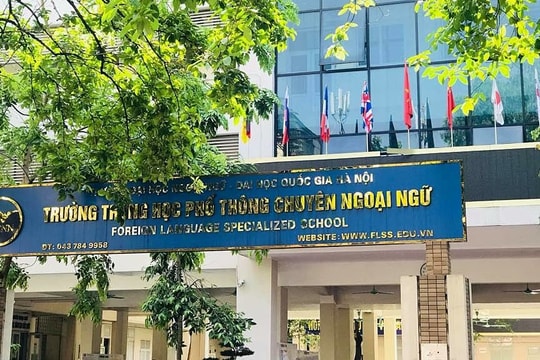 Trường chuyên ngoại ngữ tăng học phí gấp 4