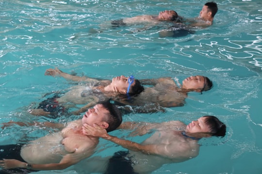 Hải Dương trang bị kỹ năng phòng chống bão lụt và cứu nạn, cứu đuối