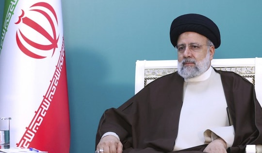 Trực thăng chở Tổng thống Raisi rơi: Hệ thống chính trị Iran có thể đối đầu "cú sốc"?