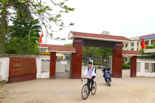 Trường THPT Thanh Miện năm thứ hai liên tiếp nhất đồng đội kỳ thi học sinh giỏi lớp 10