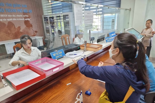 Đề xuất thôi đóng bảo hiểm thất nghiệp sau khi đóng 12 năm mà chưa hưởng lần nào
