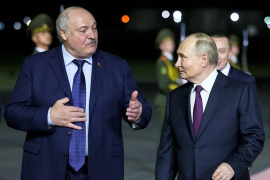 Tổng thống Putin bàn giai đoạn hai của cuộc tập trận hạt nhân với Belarus