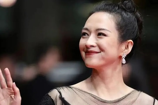 Chương Tử Di, Dương Mịch khoe sắc trên thảm đỏ Cannes