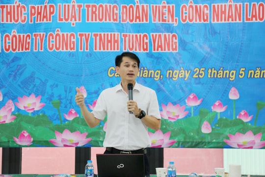 Đối thoại chính sách bảo hiểm tại Công ty Tung Yang (Cẩm Giàng)