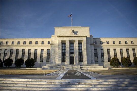 Fed có thể sẽ không hạ lãi suất trong mùa hè này