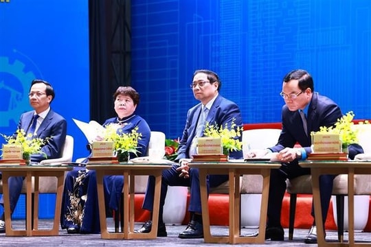 Raising labor productivity shortest way to catch up with developed nations: PM