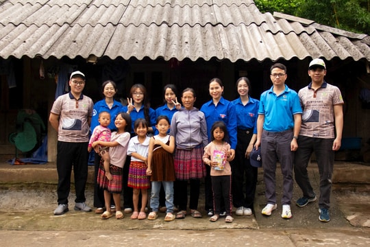 Sinh viên đồng hương Hải Dương tham gia tình nguyện tại Sơn La