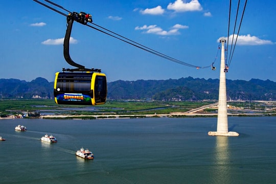 Cáp treo Cát Bà giảm giá 50%