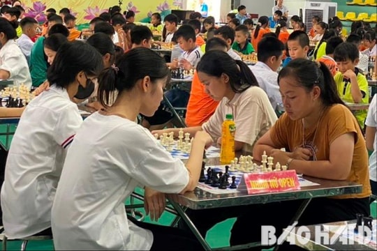 Gần 500 kỳ thủ tham gia Giải cờ vua thiếu niên, nhi đồng huyện Kim Thành năm 2024