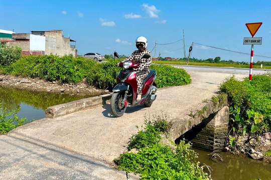 Sớm mở rộng các cầu dân sinh qua kênh Đại Phú Giang, T6 trạm bơm Hiệp Lễ (Ninh Giang)