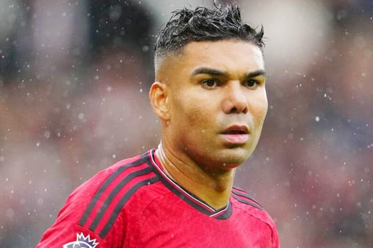 MU chốt bán Casemiro giá 30 triệu bảng