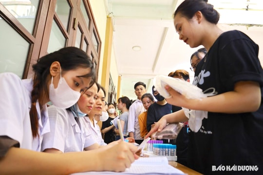 Hải Dương hỗ trợ gần 10.600 người khó khăn trong Tháng Nhân đạo