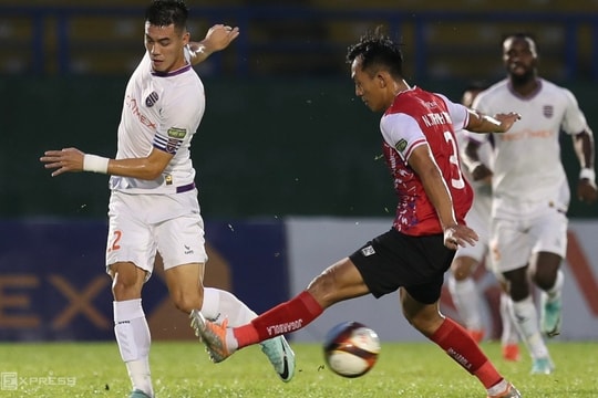 Tiến Linh mờ nhạt, Bình Dương thua trận thứ ba liên tiếp ở V-League