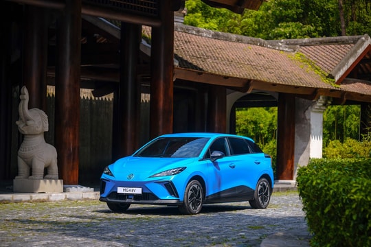 Xe điện MG4 EV ra mắt tại Việt Nam, giá cao nhất 948 triệu đồng
