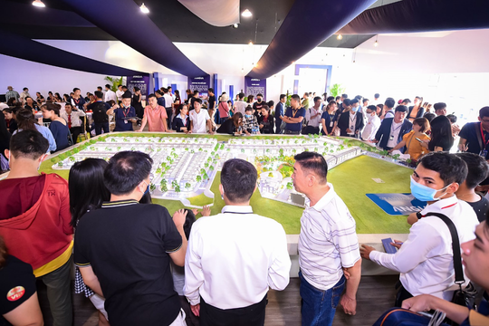 Chủ đầu tư tung nhiều ưu đãi thu hút người mua nhà